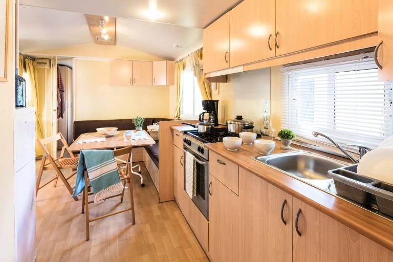 Camping Green Park - Mobile home Classic 2 bdr. 4 pers. Covered Decking A/C — photo 3