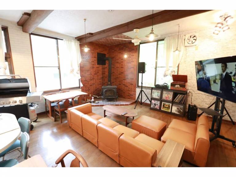 Apartment with BBQ — photo 2