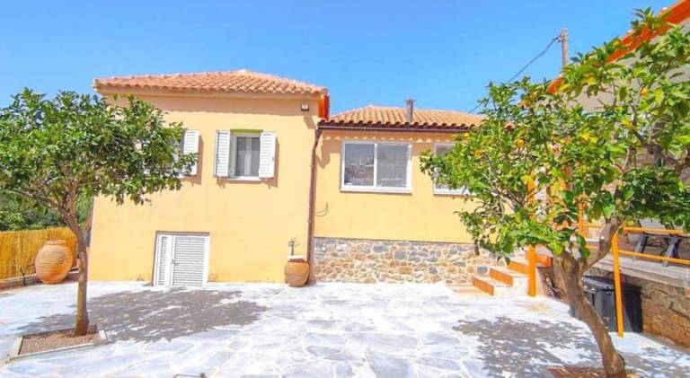 Vacation home | Pet-friendly in East Mani