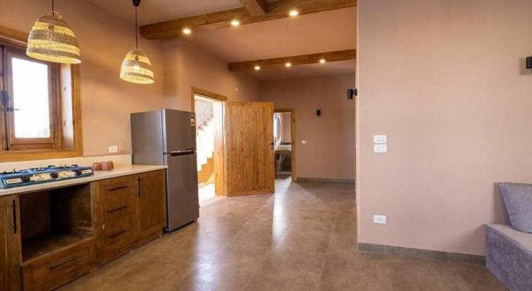 Rental apartment with jacuzzi — photo 3