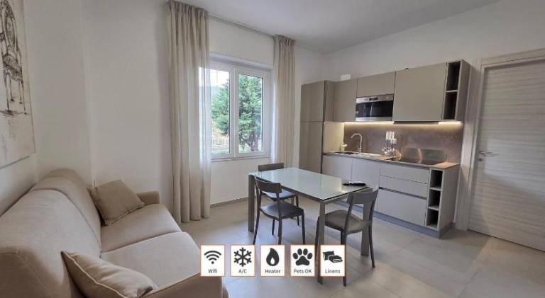Rental apartment with 1 room for 4 persons in Loano
