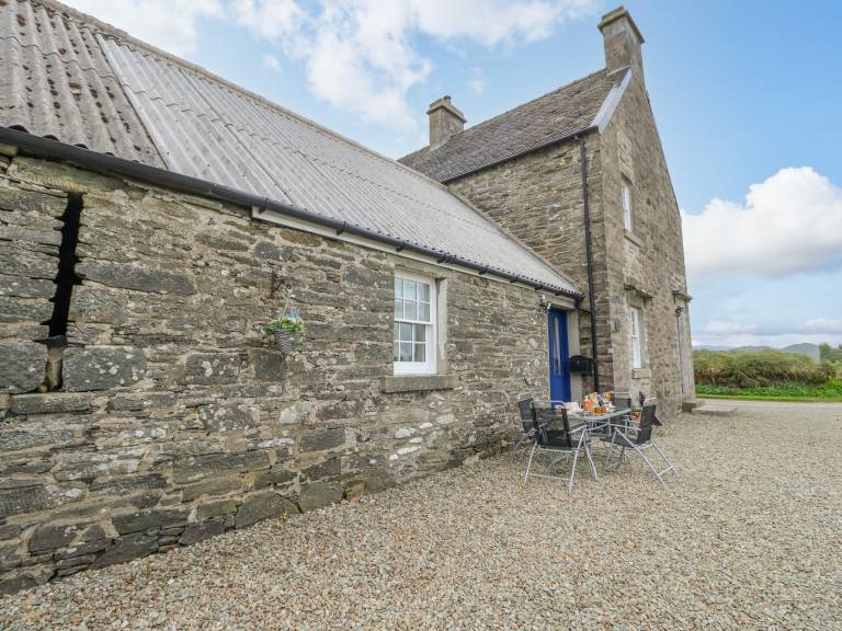 Seaview Barsloisnach Cottage