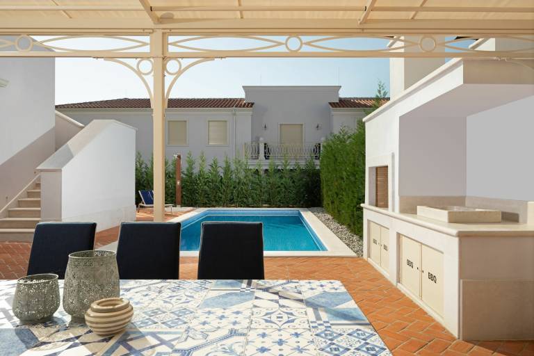 Villa with garden, patio & private pool — photo 5