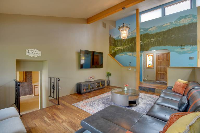 Pet-Friendly Auburn Home on 3 Acres — photo 4