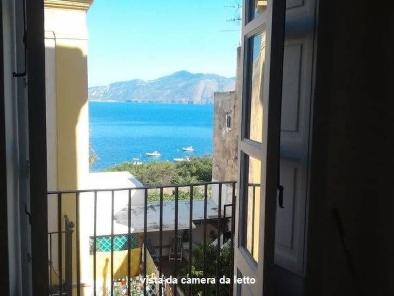 Ferienwohnung in Santa Marina Salina, Malfa für max. 2 Personen Ferienwohnung in Santa Marina Salina, Malfa für max. 2 Personen