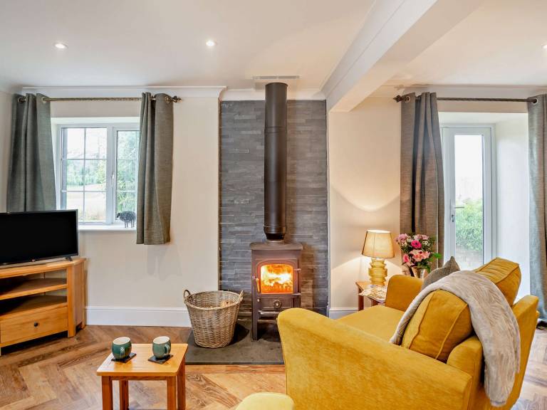 Cottage  Llannefydd