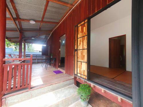 House  Mae Na Toeng