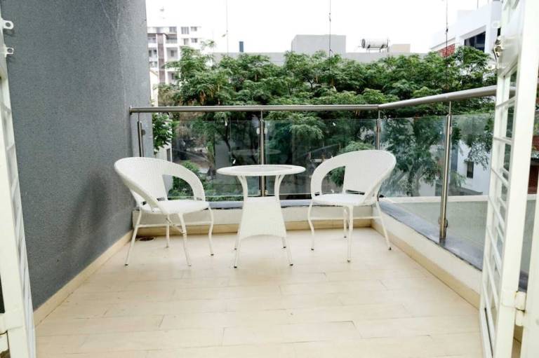 Saara Residency