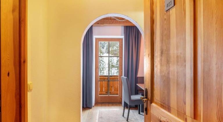 Holiday apartment with 2 rooms for 6 persons — photo 4