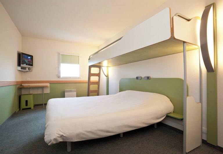 Ibis budget Niort - La Creche — photo 2