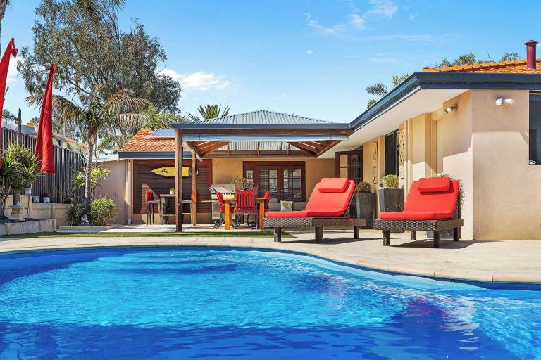 House  Hillarys