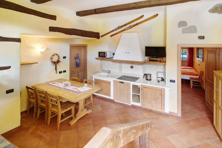 Apartment 'La Lepre' with Lake View, Private Garden and Wi-Fi — photo 4