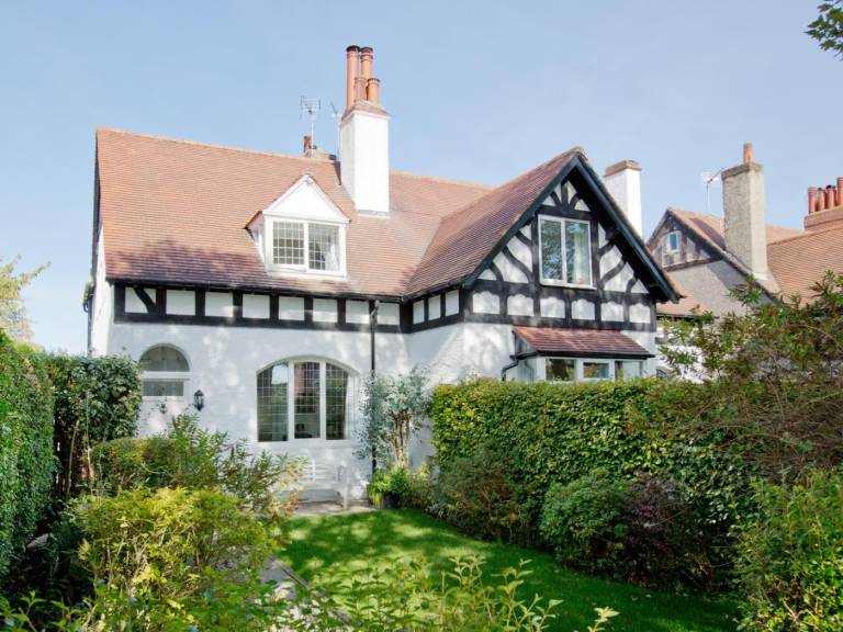 Fully equipped charming cottage with garden | Dogs allowed in Harrogate