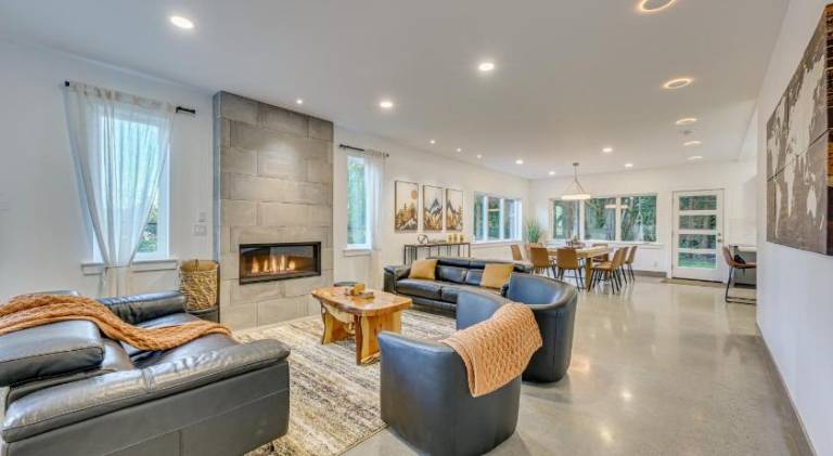 307 m&sup2; Ferienhaus