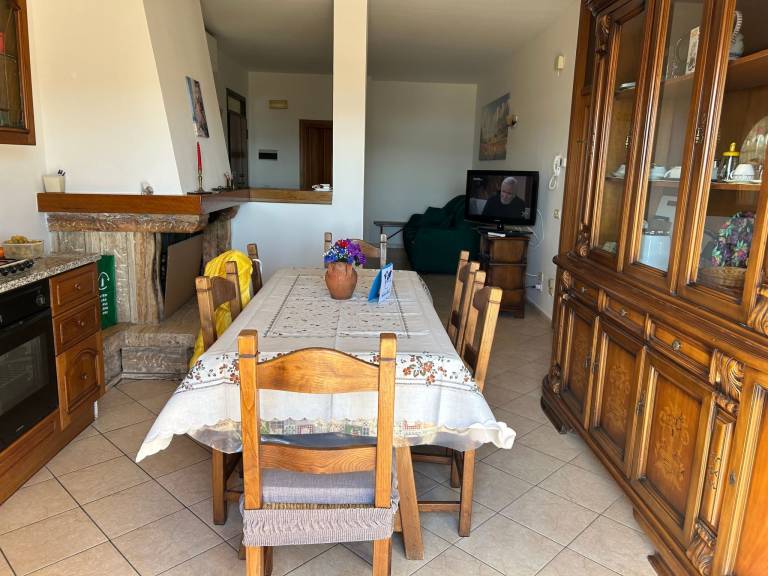 Apartment with 2 rooms for 6 persons — photo 2
