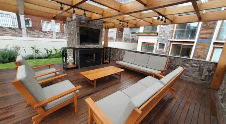 Holiday apartment with pool & jacuzzi — photo 3