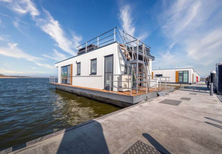 Hausboot Ribnitz