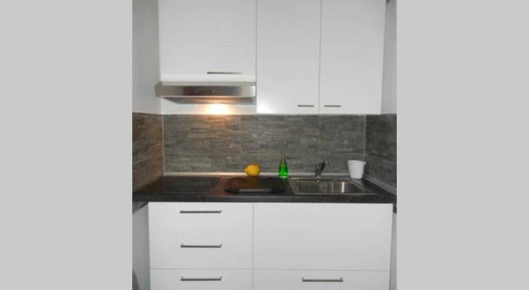 Rental apartment with 1 room for 2 persons — photo 3