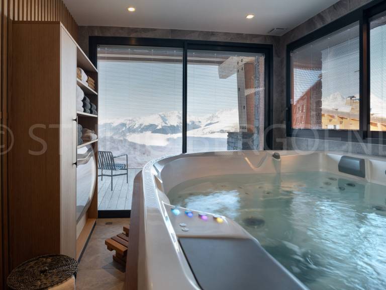 Chalet Arc 2000
