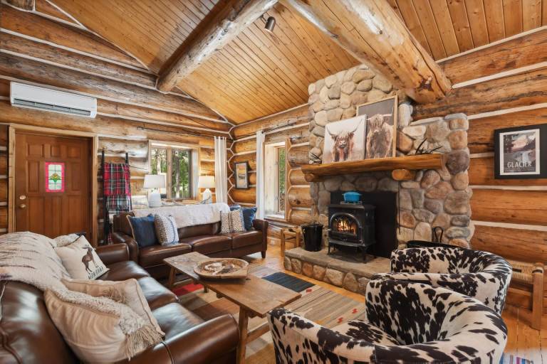 Chalet Columbia Falls