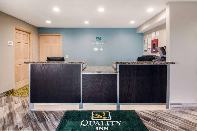 Quality Inn Madison West Near University Area — photo 4