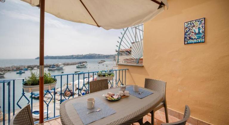 Serviced apartment with patio | Next to the beach | Pet-friendly — photo 5