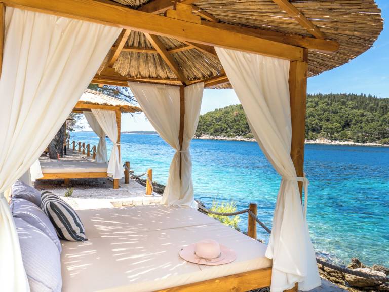 House Vela Luka