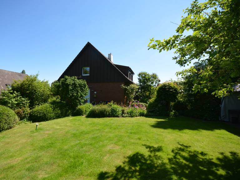 Apartment with barbeque — photo 2