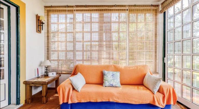 Vacation home with barbecue, yard & terrace | Beach nearby | Pets are welcome — photo 2