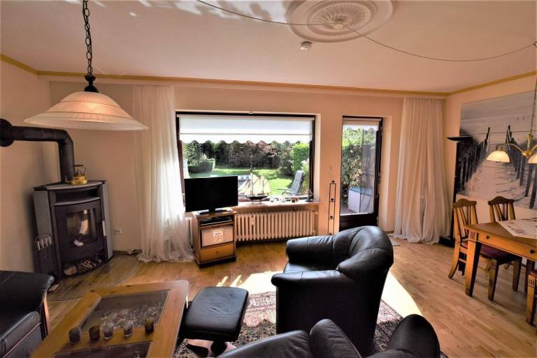 Children-friendly vacation home with garden, barbecue & terrace | Lake view | Dogs allowed — photo 4