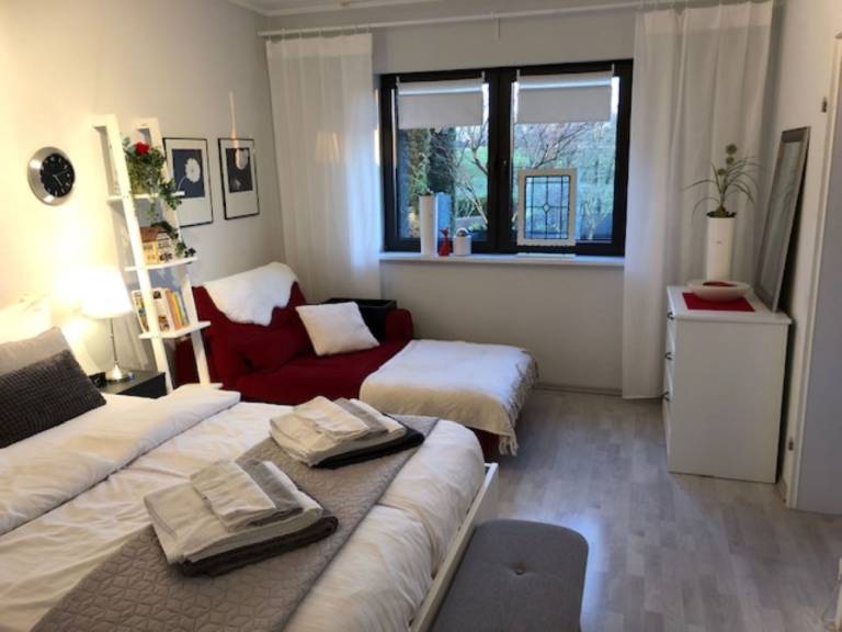 Apartment with patio | Pets are welcome — photo 4