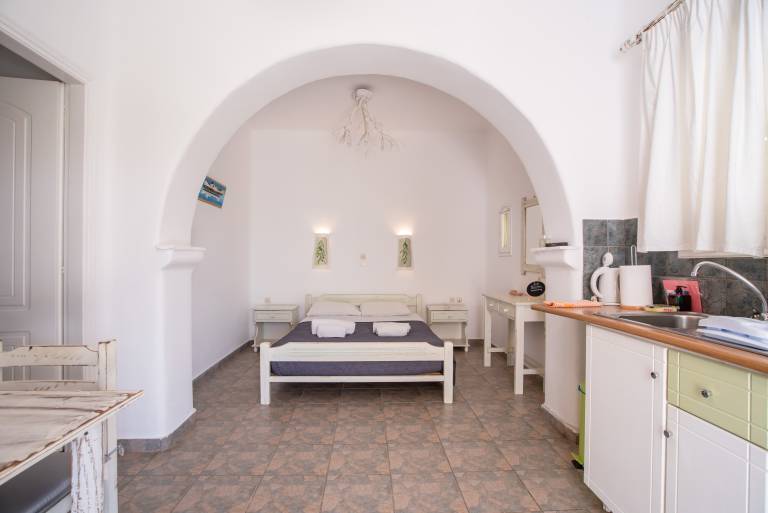 Holiday Home 'Green Retreats 2 Paros' with Mountain View, Wi-Fi and Air Conditioning — photo 4