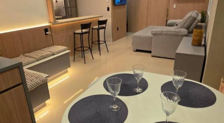 Apartment with pool — photo 4