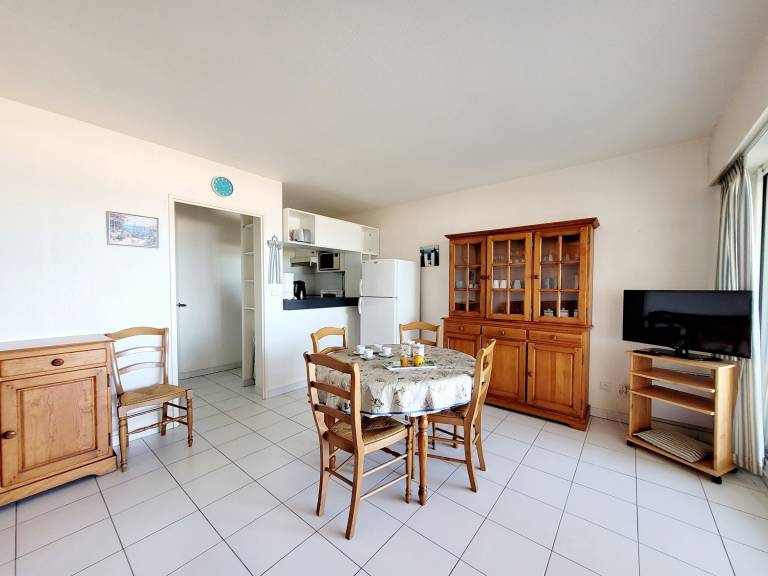 Holiday apartment with pool | Next to the beach | Dogs allowed — photo 3