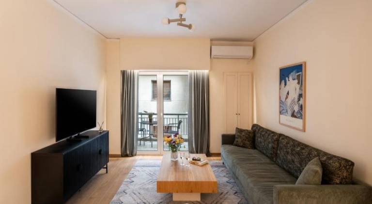 Fully equipped pleasant apartment | Near Acropolis of Athens | Suitable for remote work | Pet-friendly in Athens
