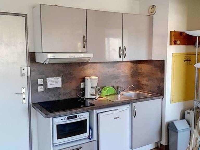 Cozy 1BR Apartment with Pool, Tennis & Beach Access in La Favière, Bormes-les-Mimosas — photo 3