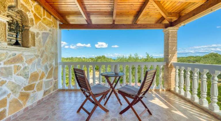 Villa with 3 rooms for 6 persons — photo 2