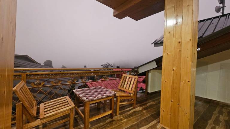 Shiva Den in Manali