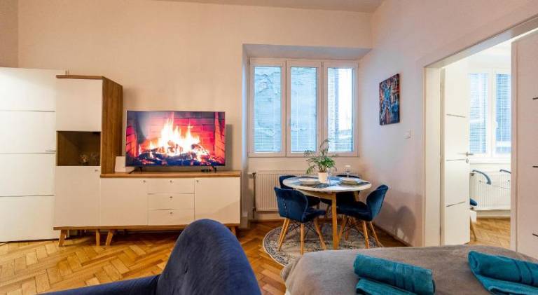 Rental apartment with 2 rooms for 6 persons — photo 2