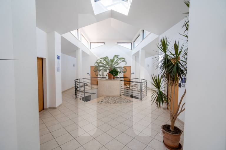 Holiday Rendez Vous 50 - Fourth floor apartment with side sea view — photo 3