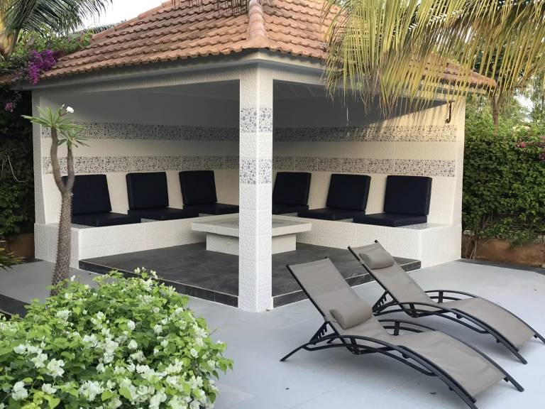 Villa Saly