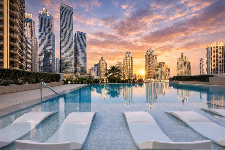 Rental apartment with garden, pool & grill | Water view in Abu Dhabi