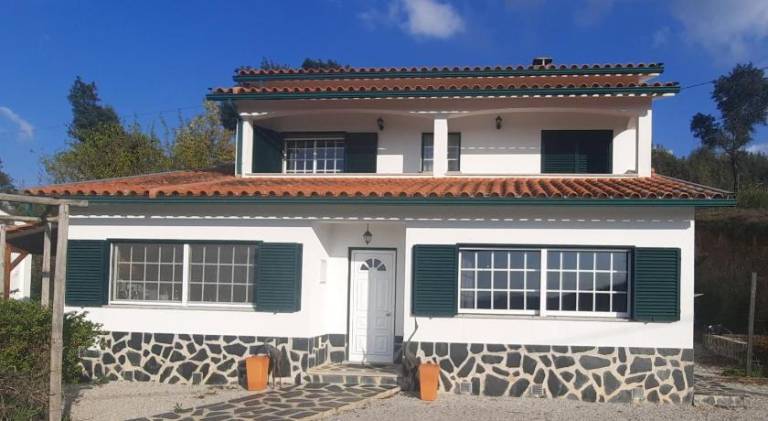 Vacation home with pool | Pet-friendly in Coimbra