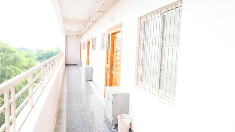 Resort Narasimha Reddy Nagar