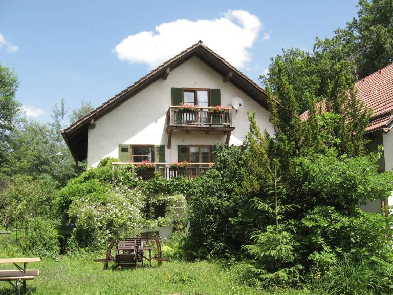Ferienwohnung mit Hund in Rottenbuch, Bayern für max. 4 Personen Ferienwohnung mit Hund in Rottenbuch, Bayern für max. 4 Personen