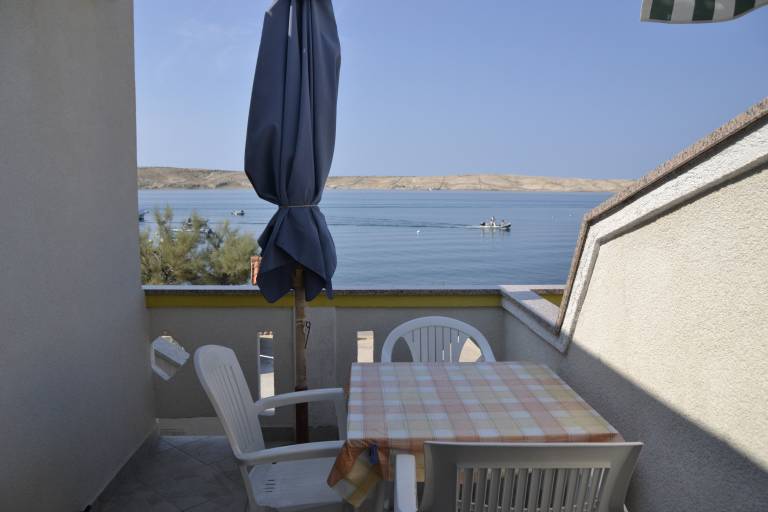 Apartma  Caska