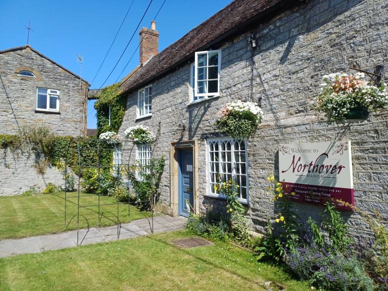House  Yeovilton
