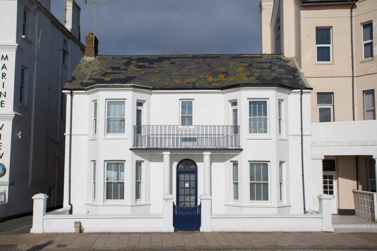 Nice vacation home with barbeque, garden & patio | Beach nearby | Suitable for remote work | Pets are welcome in Worthing