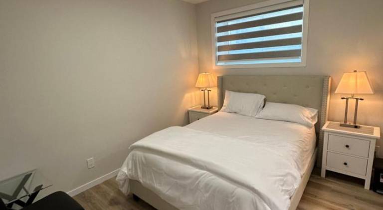 Vacation home with 2 rooms for 4 persons in Calgary, AB