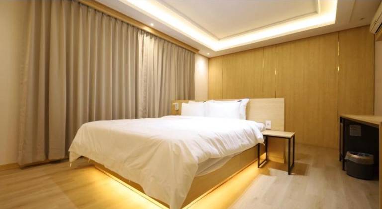 Farmeyou Hotel in Mokpo